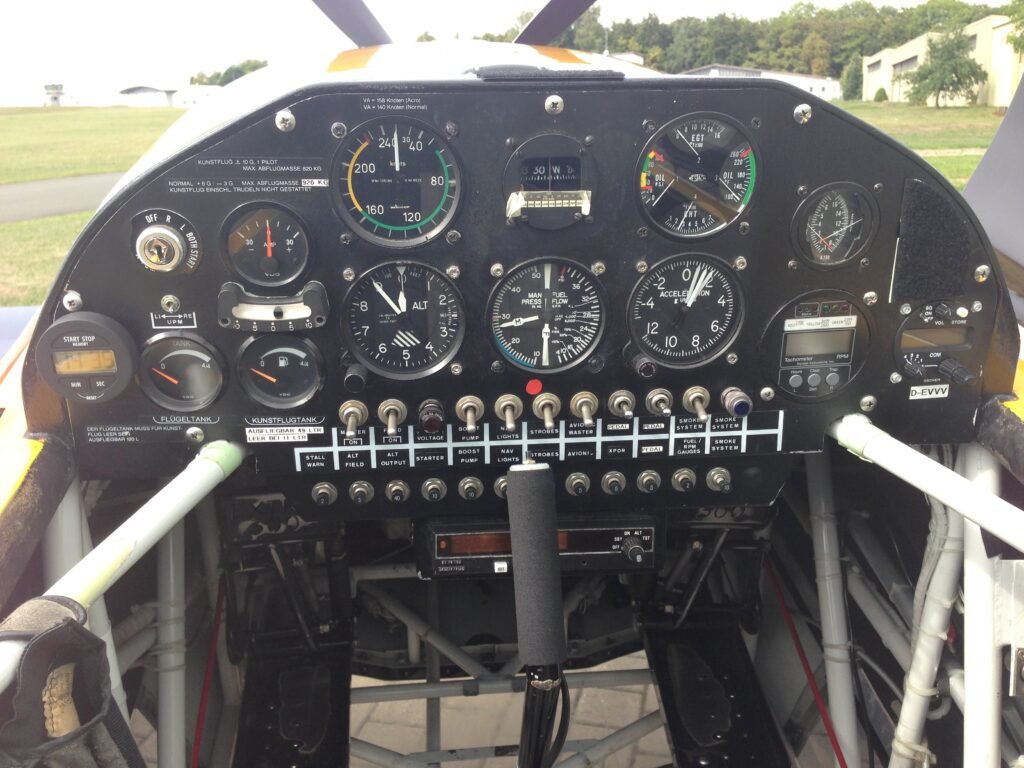 Extra300S For Sale Instrument Panel