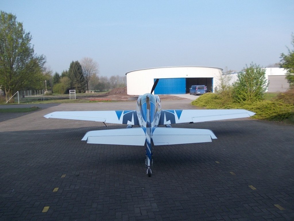Extra330LT